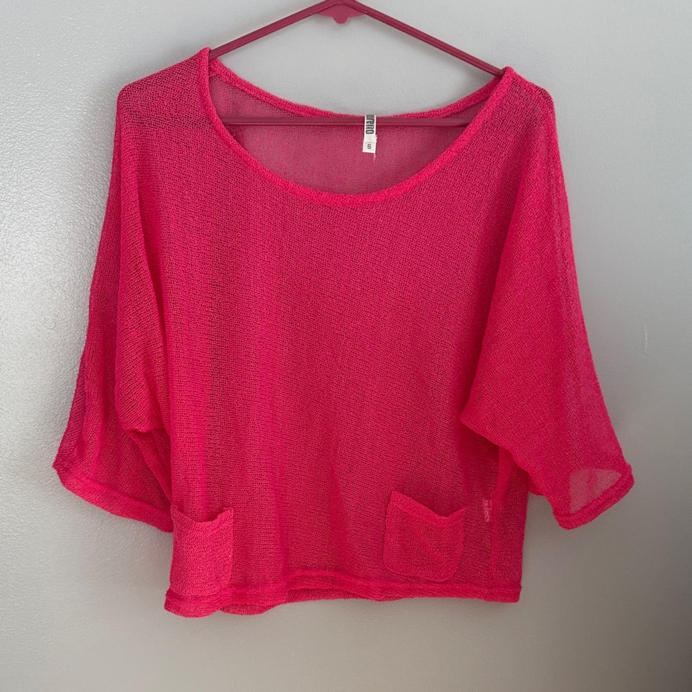 Monoreno Vibrant Pink Knit Blouse